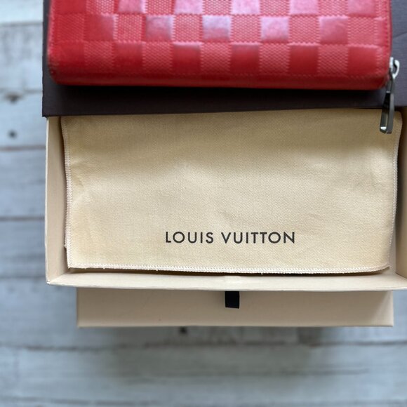 LOUIS VUITTON RED DAMIER LONG ZIPPER WALLET W BOX AND DUST BAG ETC - Picture 2 of 5